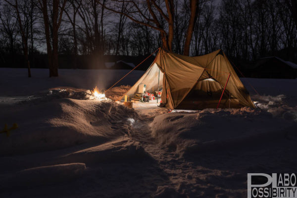冬キャンプ,雪中キャンプ,キャンプ,体験談,結露,凍る,テント内,発生する仕組み,原因,対策,対処,解決,方法,おすすめアイテム,湿度,温度差,通気性