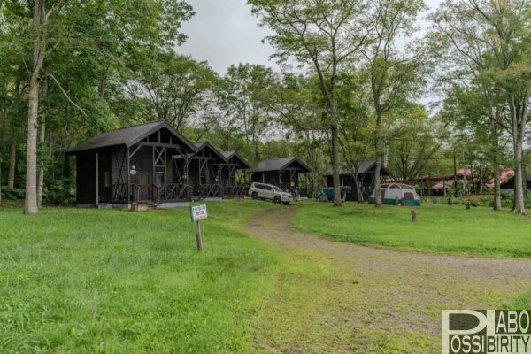 阿寒丹頂の里自然休暇村野営場,あかん丹頂の里キャンプ場,RVパーク,温泉赤いベレー,クレインズテラス道の駅,バンガロー,予約