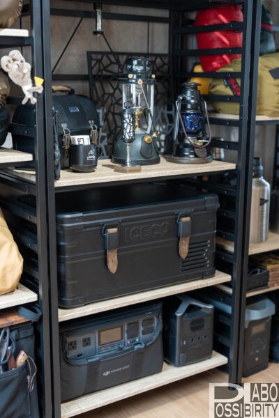 キャンプ棚,dinos, ディノス,ブルックリンテイスト頑丈突っ張りラック,収納棚,おしゃれ